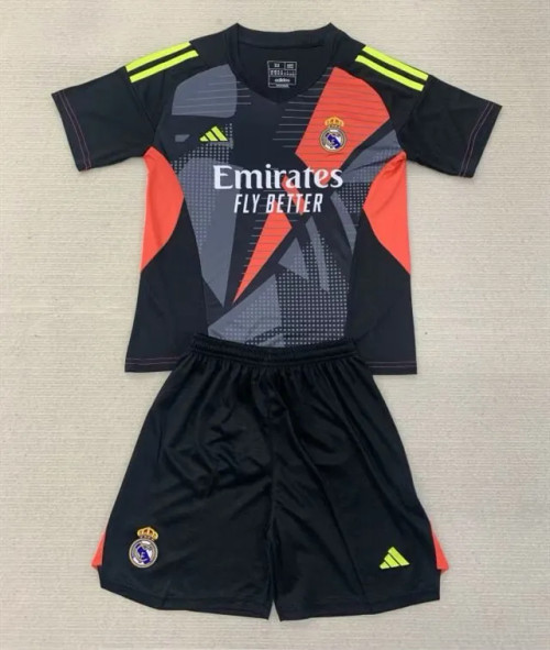 Real Madrid Childrens Black Goalkeeper Kit