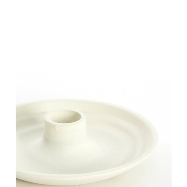 Mochis Cream Candle Holder