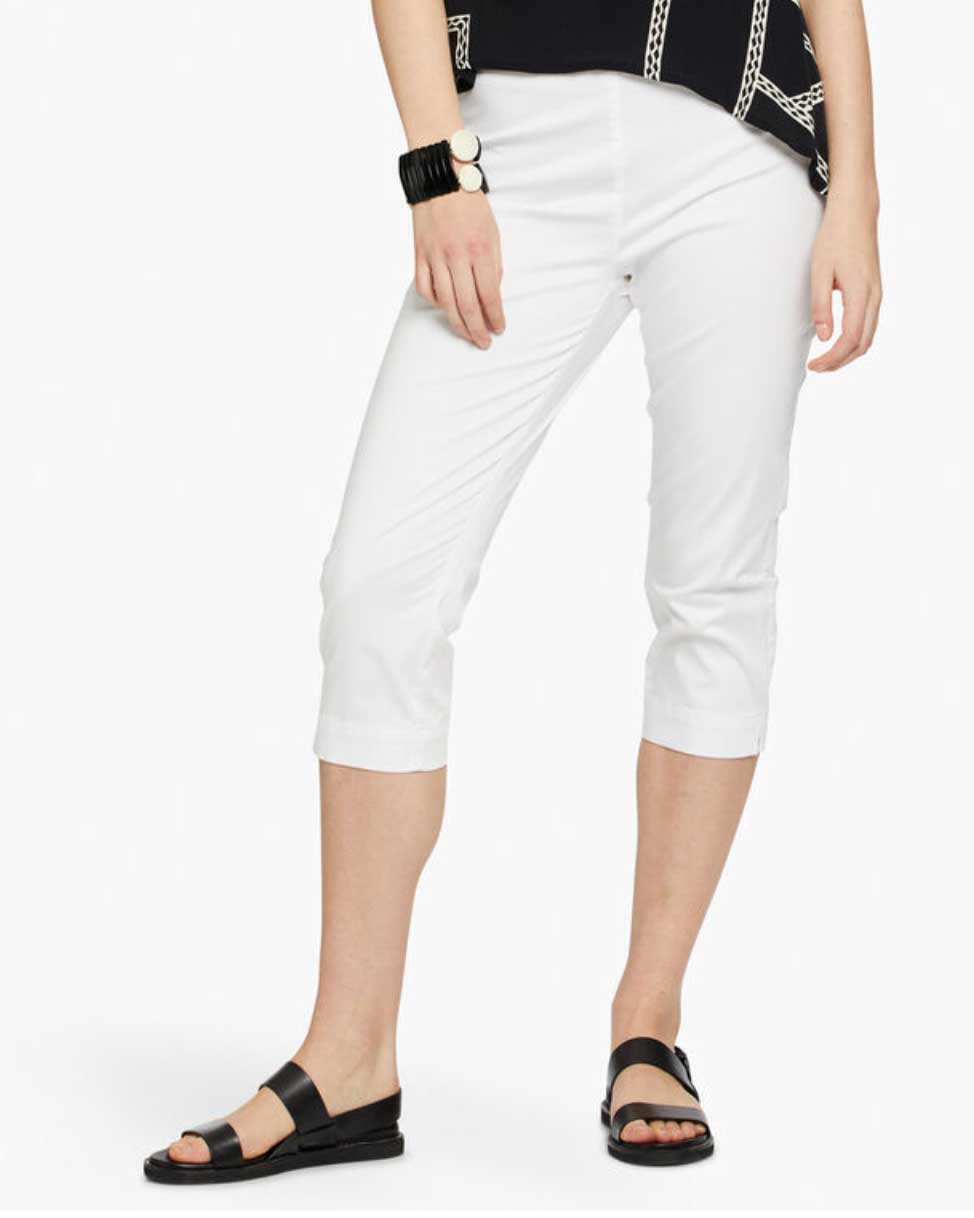 White straight women's trousers 3/4 white | Trousers | Producent odzieży  damskiej – duże rozmiary, do7XL | Alpi Moda