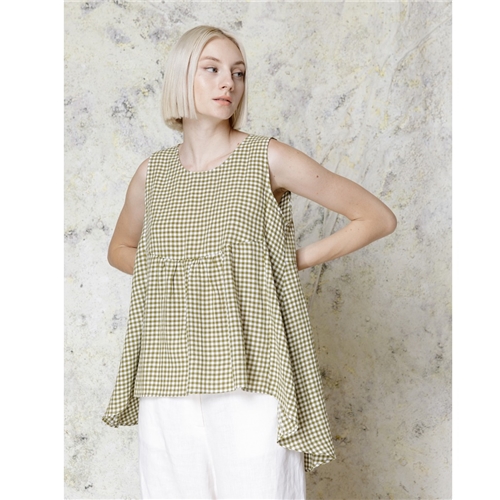 Neirami Over Flared Tank Top