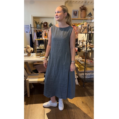 Neirami Midi Sleeveless Linen Dress - Shadow