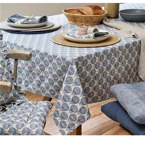 Walton Carnation Tablecloth 145 x 230 cm - Blue