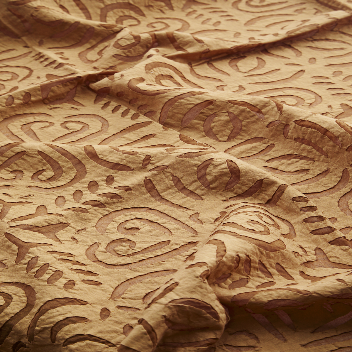 Madam Stoltz - Handmade Cutwork Throw - Amber