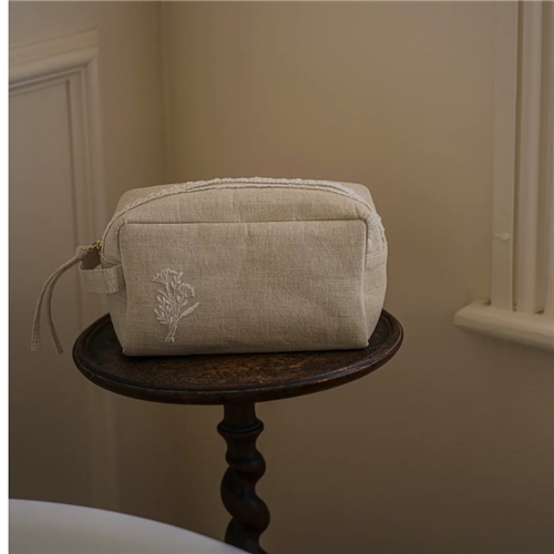 Meanwhile Linen & Lace Travel Bag with Handle