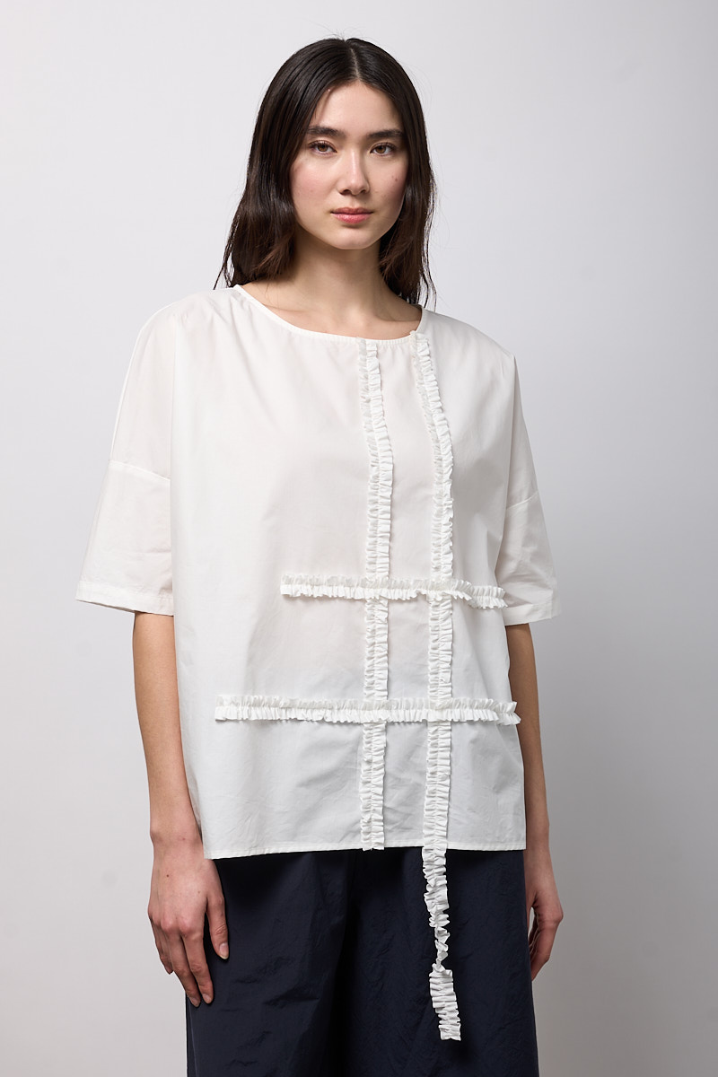 Neirami Boxy Fringe Blouse - White
