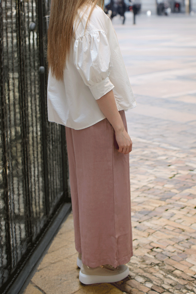 Modula by Neirami Over Loose Trousers - Rosa
