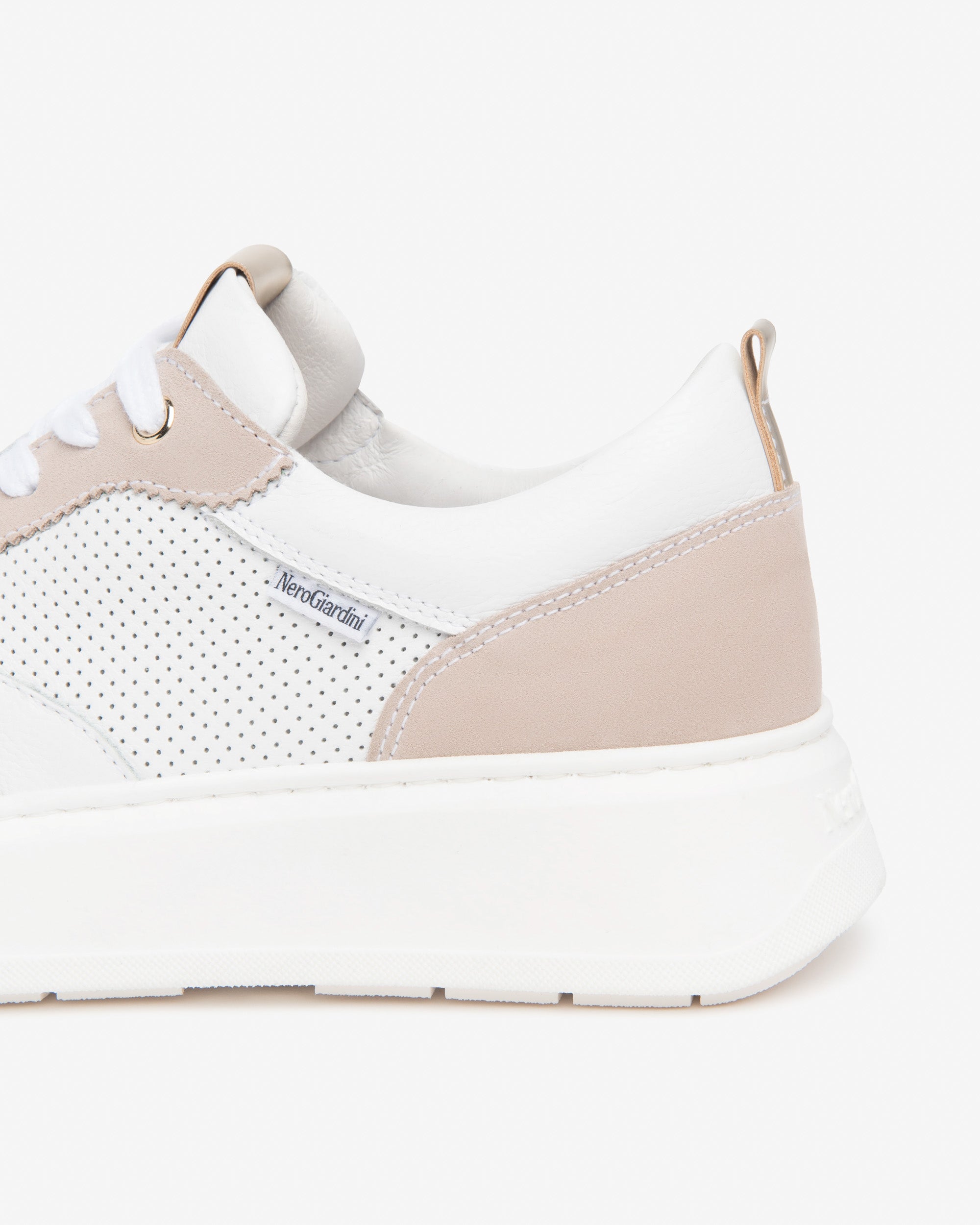 NeroGiardini Leather & Suede Sneakers - Nude