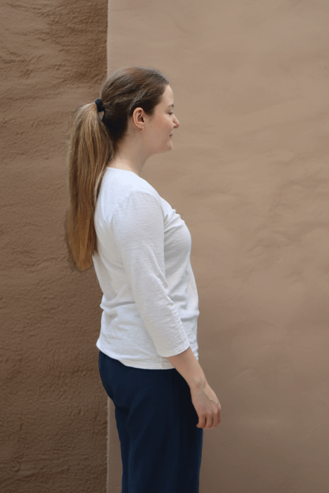 Cut Loose Three Quartered Sleeve Tuck Front Tee