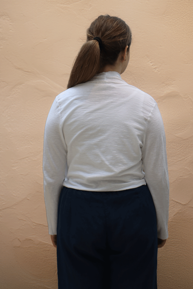 Cut Loose Cropped Cardigan - White