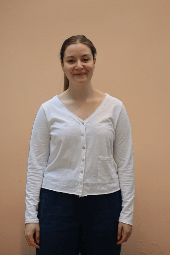 Cut Loose White Cropped Cardigan with Pocket