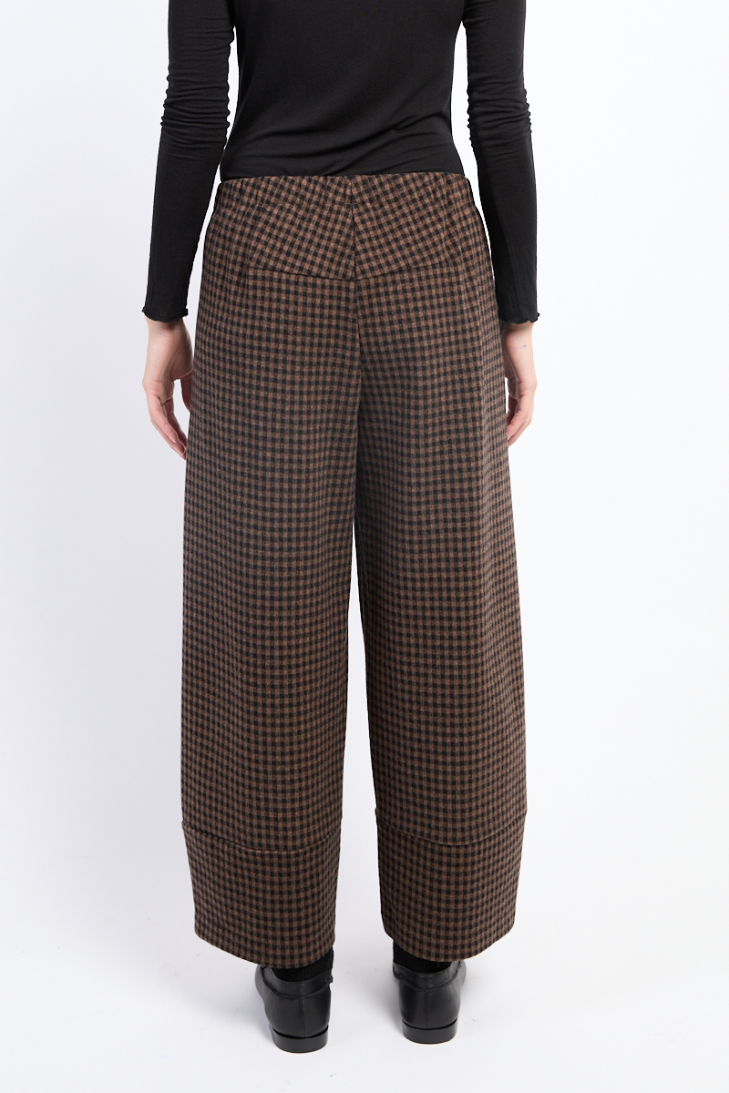 Neirami Brushed Check Trousers- Brown/Black