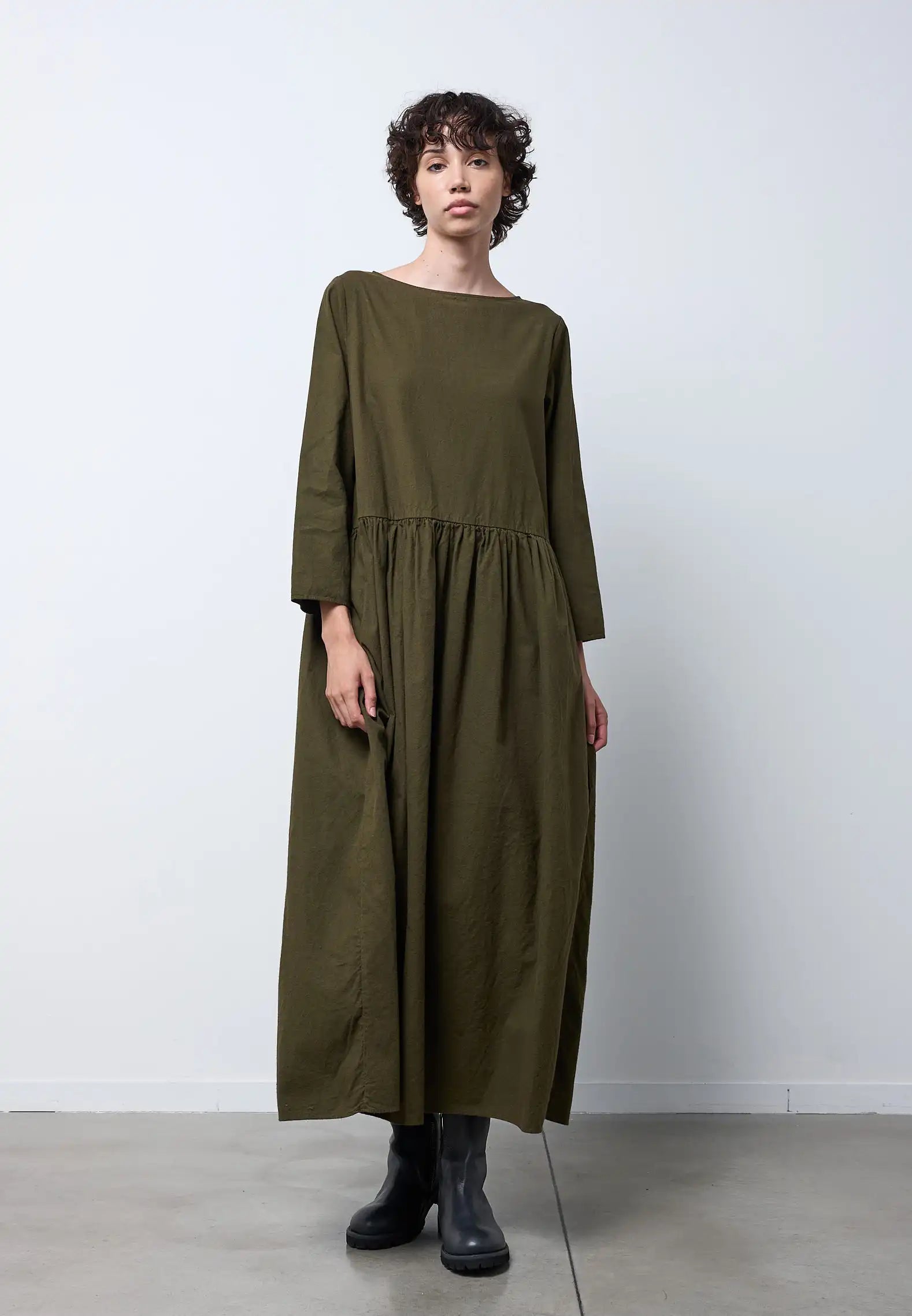 Neirami Long Green Dress - Mushchio - Olive Green