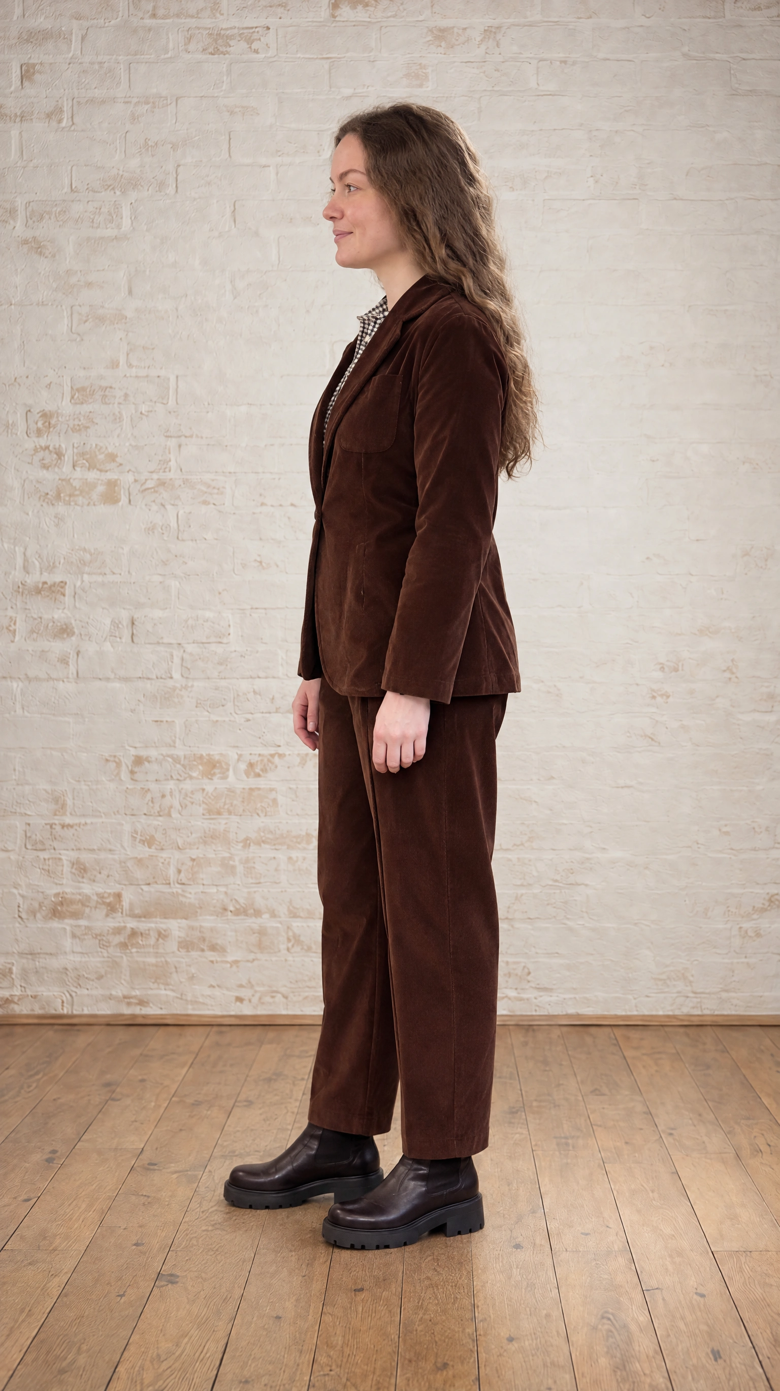 Blueberry Italia Needlecord Tulip shaped Trousers Moro Brown