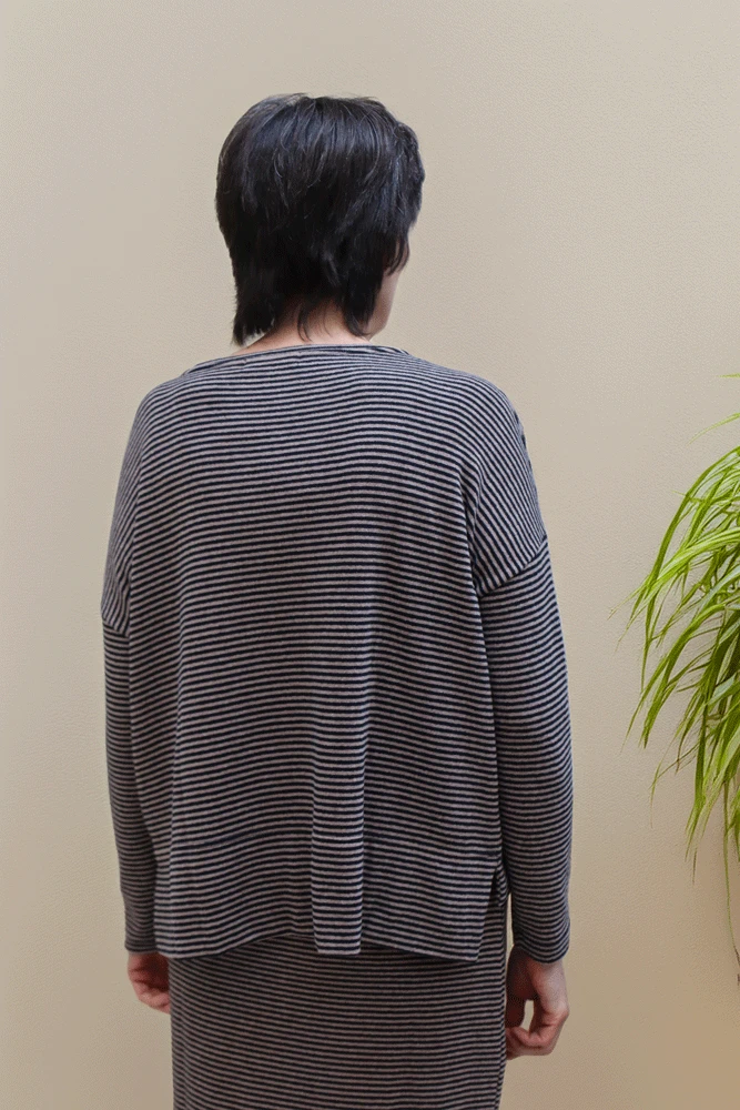 Mama B  ALISON RIGA JUMPER - BLACK/BEIGE