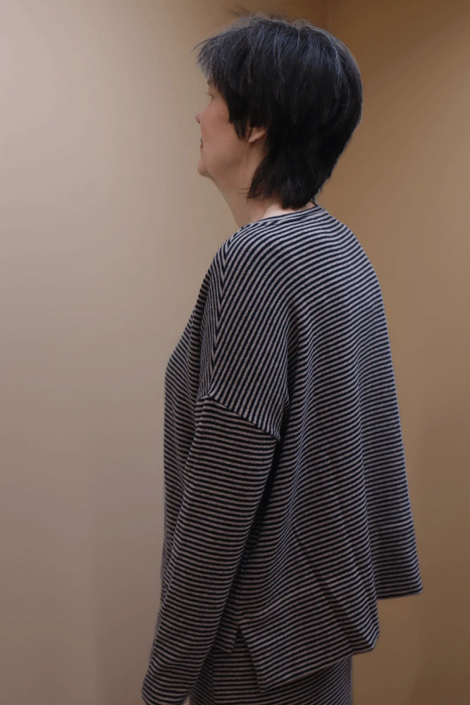 Mama B  ALISON RIGA JUMPER - BLACK/BEIGE