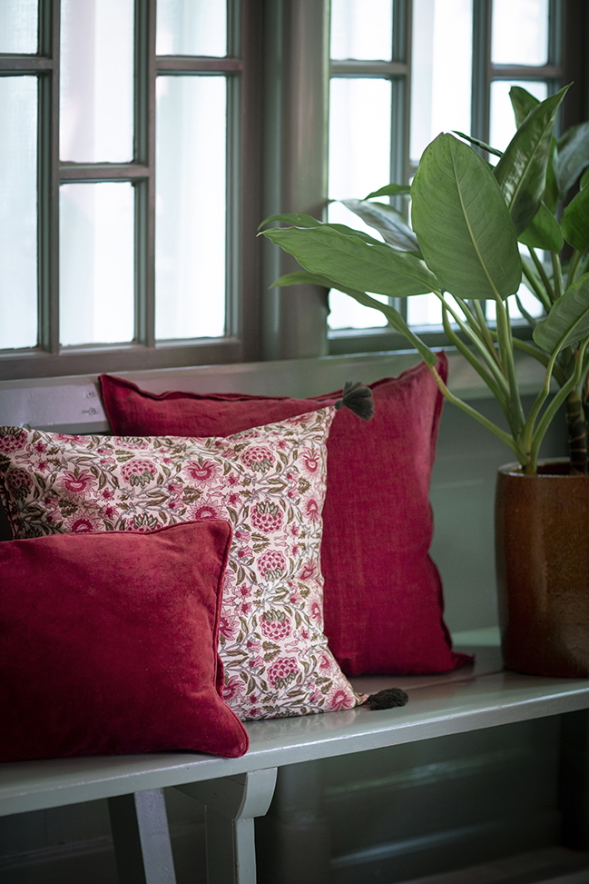 Bungalow Cushion Cover 50 x 50 cm Linen Wine