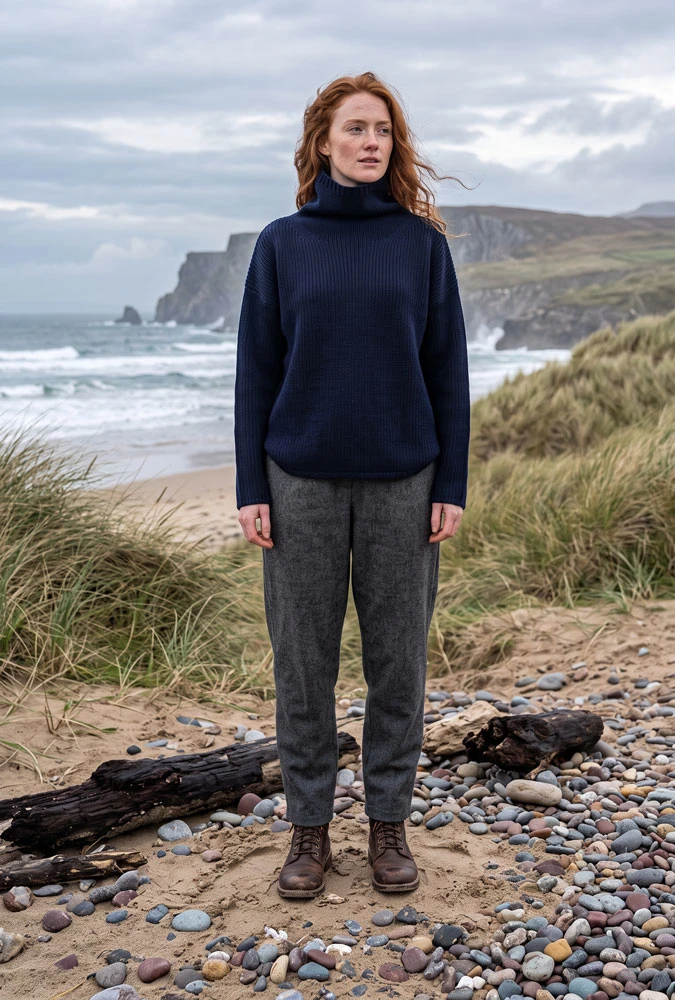 Fisherman Out of Ireland Extra Fine Merino Sweater - Navy