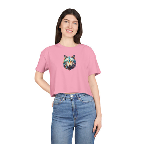 Wolf Graphic Women’s Crop Tee | Spirit Collection by ildsjela