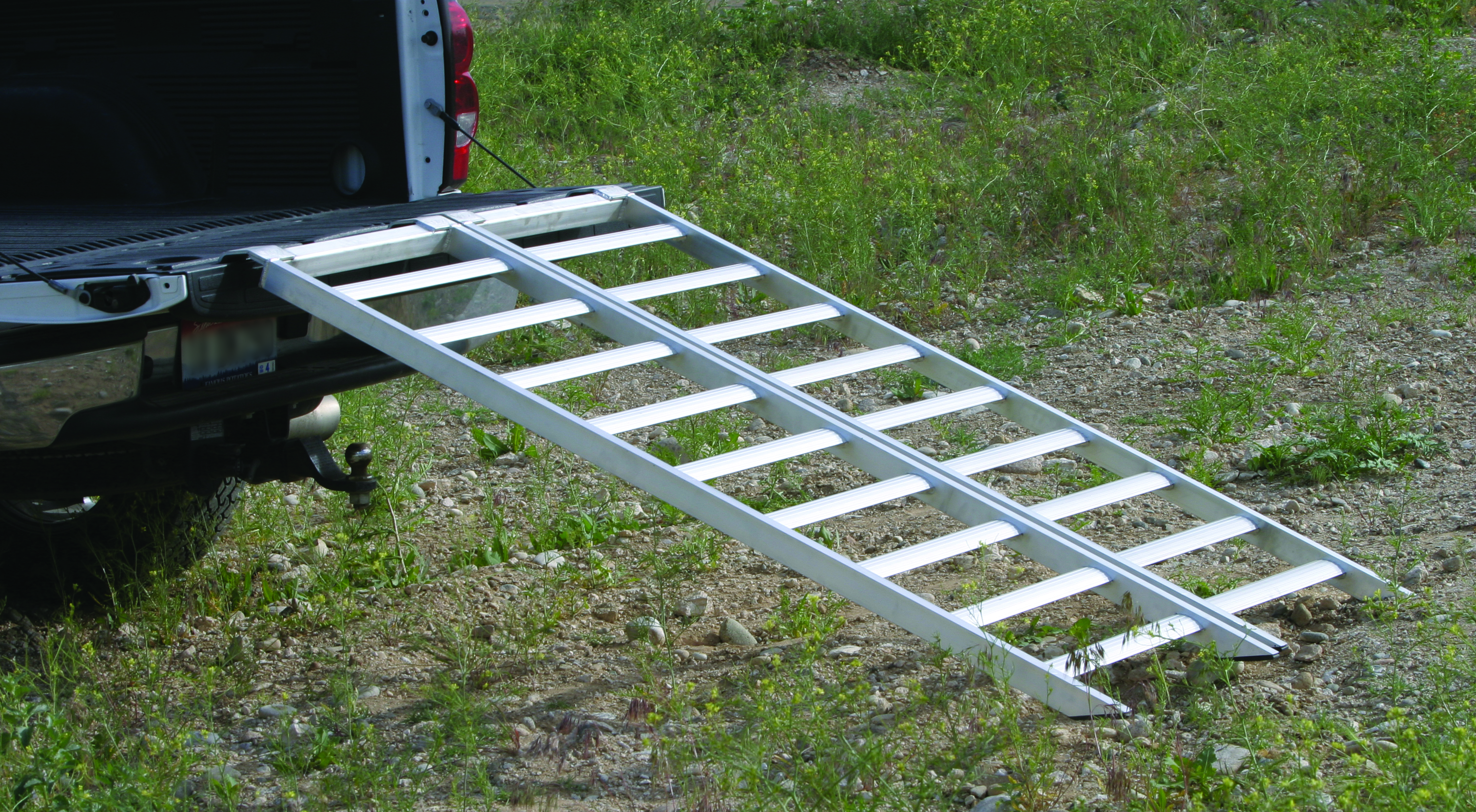 Open Trail - Aluminum Folding Ramp 1500 Lbs 70" X 48" - AR01W48