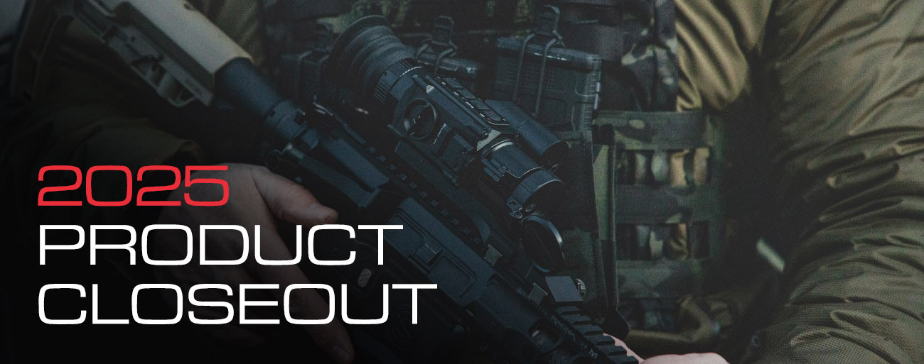 Thermal imaging scope with laser rangefinder integrated for distance calculation