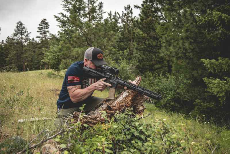 Hunter using the PARD Ocelot Thermal Imaging Scope in the field.