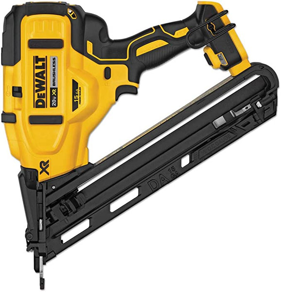 DEWALT 20V MAX 15GA ANGLED FINISH NAILER