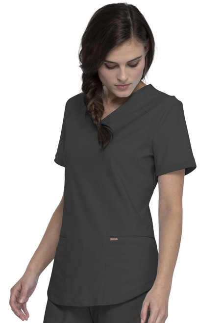 Form V-Neck Curved Hemline Top - Scrub Hub KC