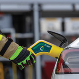 Emergency Plug H3, Being Placed into Plug