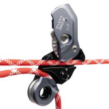 CMC CAPTO, 11 mm., Holding Line in 2 Different Ways, Different View