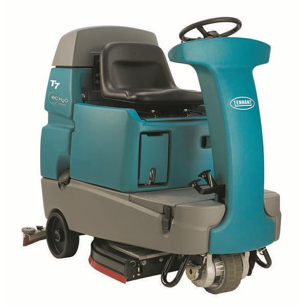 Tennant Company T7 Rider Disk Scrub 650mm 26 In. In. Btry Man Watering On-Board Chrgr