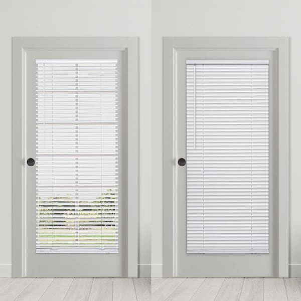 St. Charles Magne 25 X 72 White Cordless Magnetic Mini Blind For Metal Doors