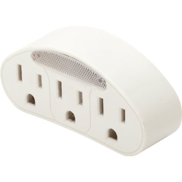 Prime Wire & Cable 3-Outlet Power Tap w/Photocell Nightlight
