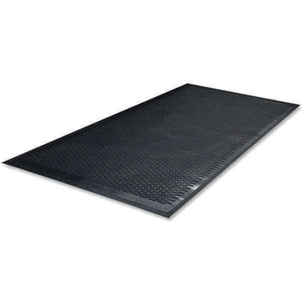 Genuine Joe Clean Step Scraper Mat, 33.5 " W X 56 " L, Nylon/Rubber