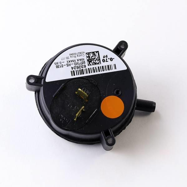 Nordyne Pressure Switch, Spst, 1/4 Barbed Connection, -0.70" Wc 632624