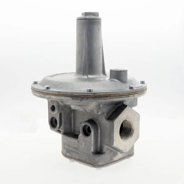 Maxitrol 1" Npt 10psi Max Inlet Pressure 3-8"Wc Op Balanced Gas Regulator 210D-1