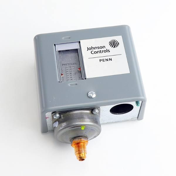Johnson Controls High Pressure Control, Spst, Open On Low, 1/4" Flare, 0-150 Psi