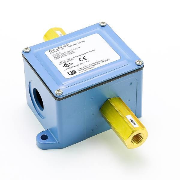 United Electric Differential Pressure Switch, Nema1, Spdt, 0 - 90 Psi