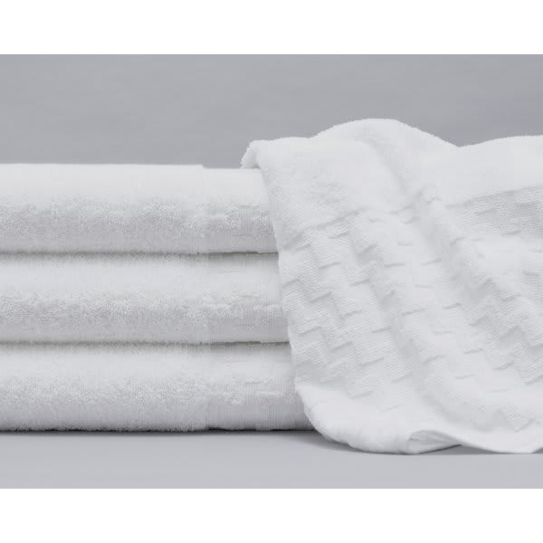 Best Western Elevations Bath Mat, 20x30", 6.25 Lbs/Dz, White, Case Of 60
