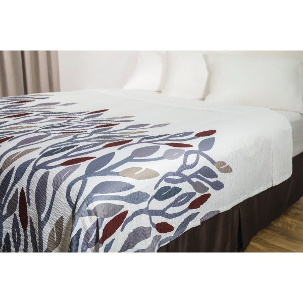 Red Roof Inn Enchanted Leaves Coverlet, Queen, 96 X 98", Case Of 6