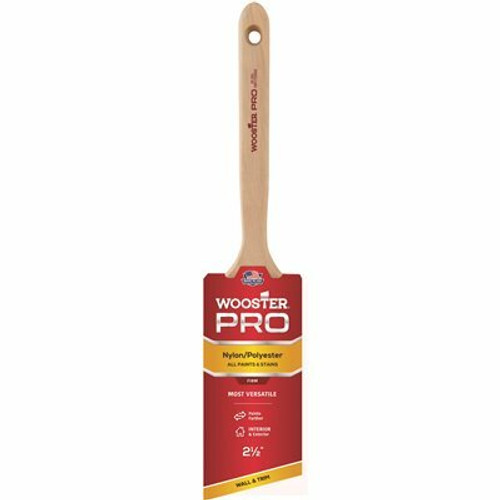 Wooster 2-1/2 in. Pro Nylon/Polyester Angle Sash Brush Wooster 2-1/2 in. Pro Nylon/Polyester Angle Sash Brush