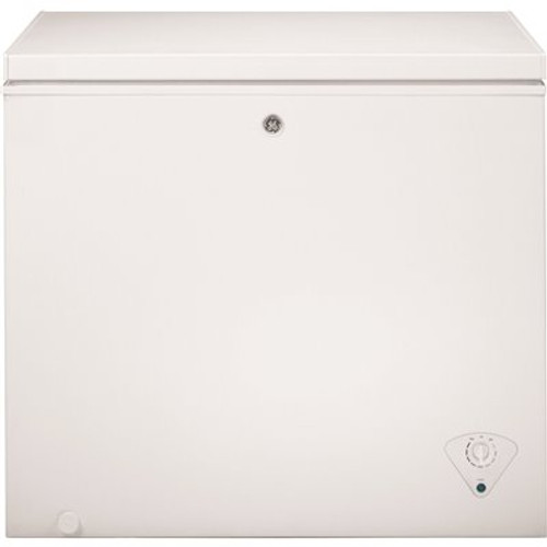 GE 7.0 Cu. Ft. Manual Defrost Chest Freezer