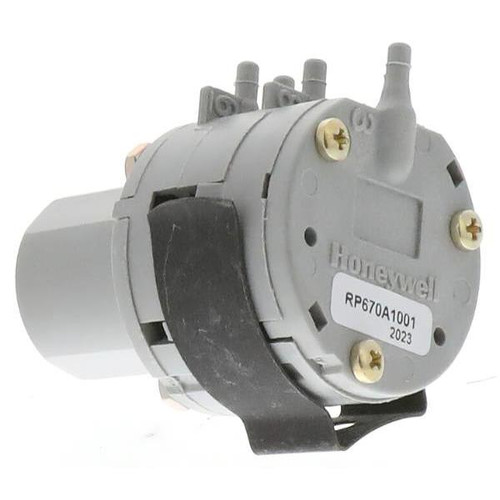 Honeywell Pneumatic Switching Relay, Block, Spdt Relay, 3-7 Psi Switching