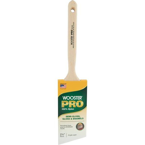 Wooster 2-1/2 In. PRO Nylon Angle Sash Brush 312271