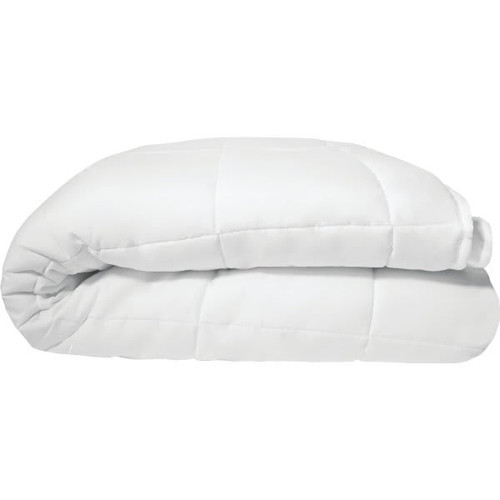 Red Roof Inn Platinum Quilted Blanket, King, 106 X 95", White, Case Of 3