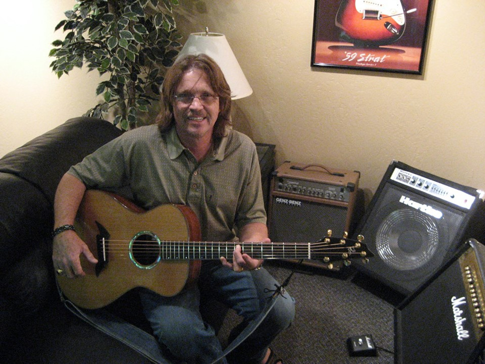 Kenny Lee Lewis of The Steve Miller Band at Guitar Electronics -  