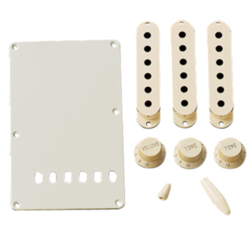 Original Fender Strat Accessory Kit - Aged