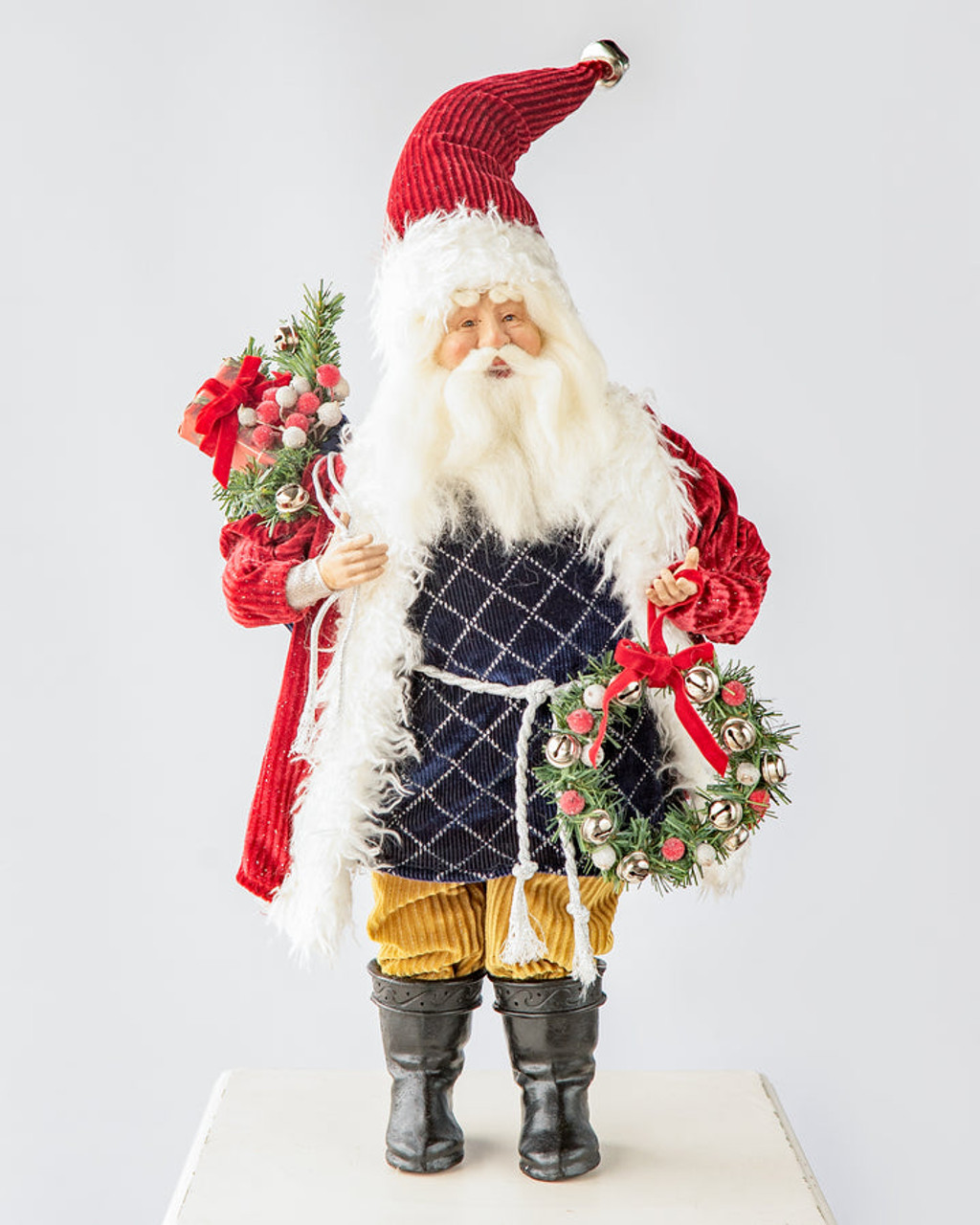 52.5cmH Standing Santa with Wreath & Sack