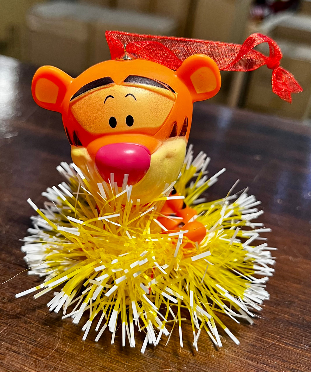 Tigger w Tinsel Tree Hanger