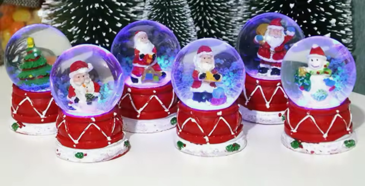 Red Drum Snowglobe with Lghts