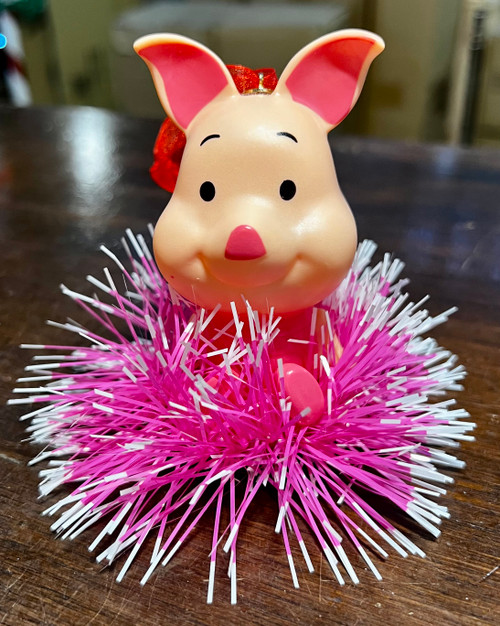 Piglet w Tinsel Tree Hanger